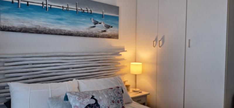 2 Bedroom Property for Sale in Sandbaai Western Cape